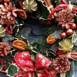 Christmas Door Wreath