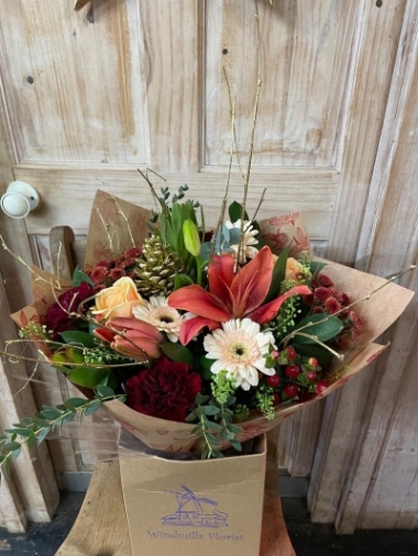 Festive Handtied
